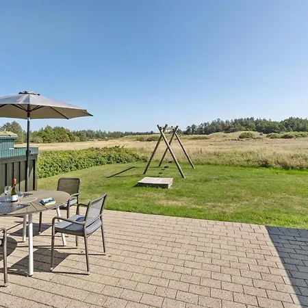 Elsabet - 750m From The Sea By Interhome Feriehus Løkken